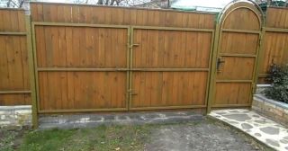 Купить распашные ворота деревянные Железнодорожный, цена от 2772 руб.