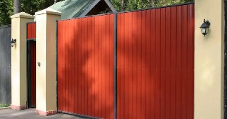 Купить ворота из профнастила Железнодорожный, цена от 4131 руб.